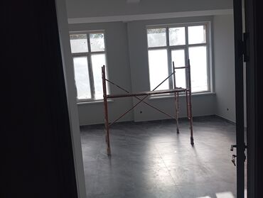 аренда отель: Сдаю Кабинет в салоне, 185 м²
