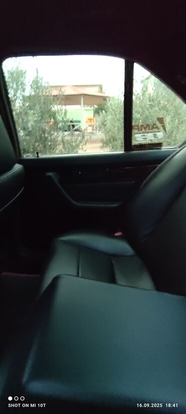 BMW: BMW 525: 2.5 l | 1995 il Sedan — 6