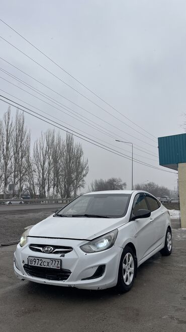 авто солярис: Hyundai Solaris: 2014 г., 1.6 л, Автомат, Бензин, Седан