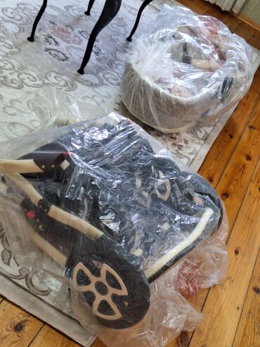 Modullu arabalar: 2-i 1-də araba, Adamex, Yaş: 1-6 ay — 3