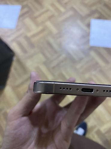 ayfon şekli: IPhone 16 Pro Max, 256 GB, Desert Titanium — 9