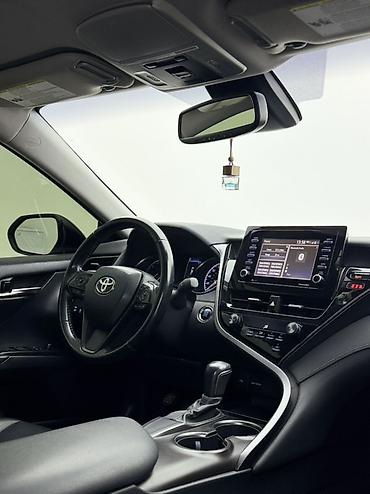 carina e: Toyota Camry: 2021 г., 2.5 л, Автомат, Бензин, Седан — 7