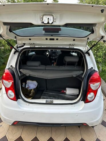 Chevrolet: Chevrolet Spark: 2014 г., 1 л, Автомат, Бензин, Хэтчбэк — 6