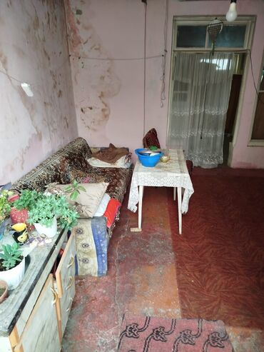 xacmazda ev elanlari: 4 комнаты, 80 м², Нет кредита, Без ремонта