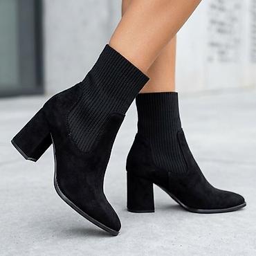 chanel gleznjace: Ženske čizme-čarape, crne - Dizajn: elegantne “sock boots” sa — 1