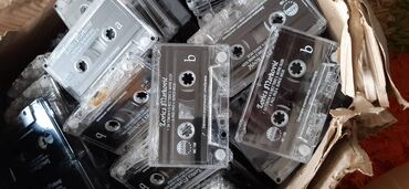 Kasete, CD i DVD: Nove kasete narodne muzike 50din komad — 8