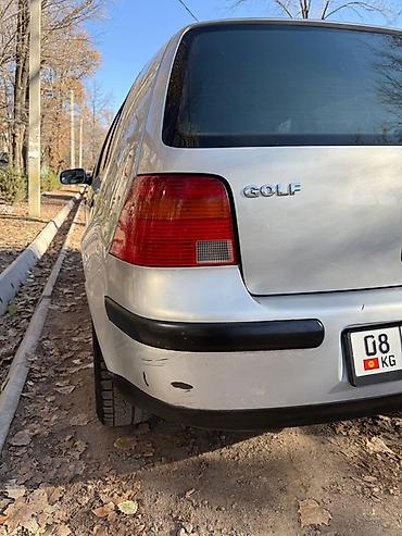 Volkswagen: Volkswagen Golf: 2002 г., 1.6 л, Механика, Бензин, Хэтчбэк — 7