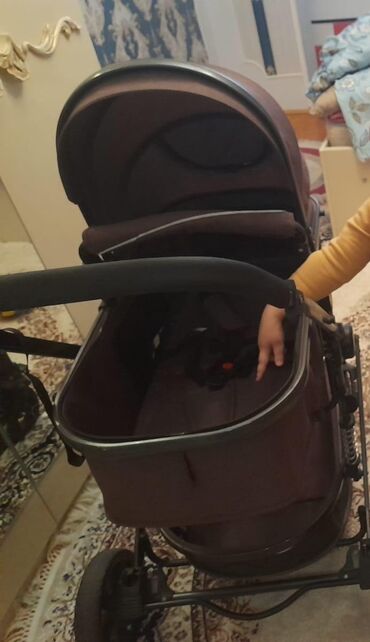 tikdirmek ucun don modeli: Çıxarılmayan beşikli araba, Yaş: <1 ay