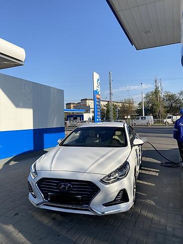 экран саната: Hyundai Sonata: 2018 г., 2 л, Автомат, Бензин, Седан — 1