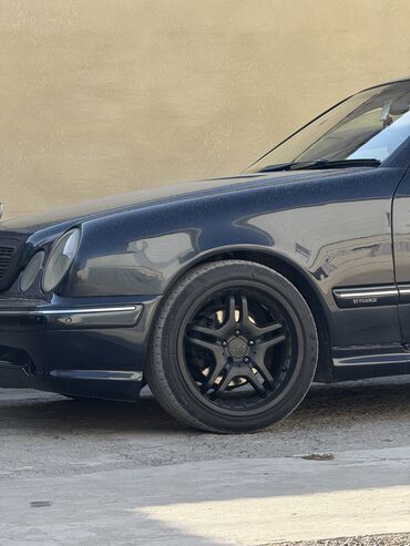 диска венто: Литые Диски R 18 AMG, Комплект, отверстий - 5, Б/у