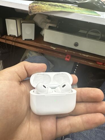 airpods i11: Airpods pro 2 preminum class 120 manata almisam 2 gun once orjinalini