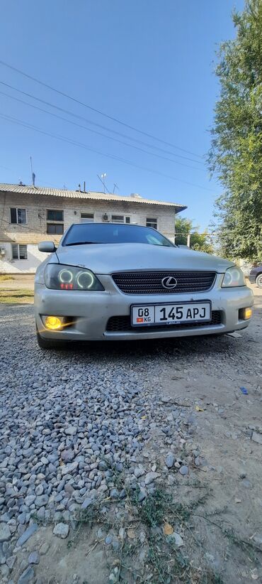 лексус нкс: Lexus IS: 2003 г., 2 л, Автомат, Седан