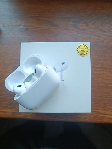 kompüterlər diz üstü: Б/у Беспроводные (Bluetooth) Наушники, Apple, цвет - Белый