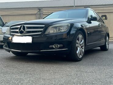 Mercedes-Benz C-Class: 1.8 l | 2008 il Sedan