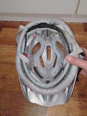 Oprema za bicikliste: Uvex biciklistička kaciga vel obim 52-57 - Brend/model: Uvex (logo na — 14