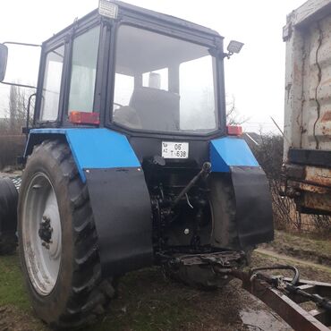 belarus 82 1: Traktor Belarus (MTZ) 82, 1988 il, 82 at gücü, motor 8.2 l, İşlənmiş