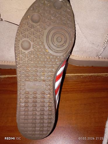 samba ayaqqabı: Məhsul: Adidas Originals Samba OG ayaqqabıları Xüsusiyyətlər: - — 4