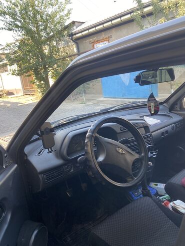 ВАЗ (ЛАДА): ВАЗ (ЛАДА) 2109: 2003 г., 1.6 л, Механика, Бензин, Хэтчбэк — 9