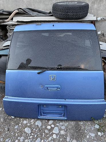 приус капот: Багаж 5000с двери по 3000с Двери правые стороны Стекло все целые — 1