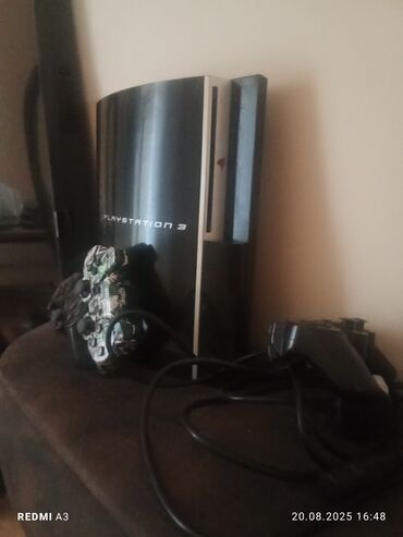 Xbox Series X: Sony PlayStation 3 oyun konsolu, istifadəçilərə müxtəlif oyun və