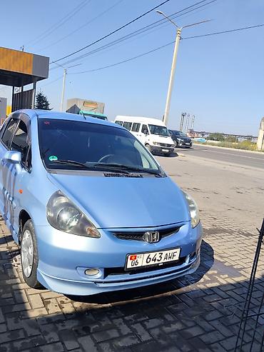 Fiat: Honda Jazz: 2003 г., Автомат, Бензин, Хэтчбэк at lalafo.kg — 2 Fiat: Honda Jazz: 2003 г., Автомат, Бензин, Хэтчбэк — 2