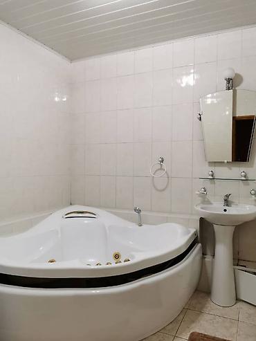 Посуточная аренда квартир: 3 комнаты, Интернет, Wi-Fi, Бронь, Бытовая техника — 9