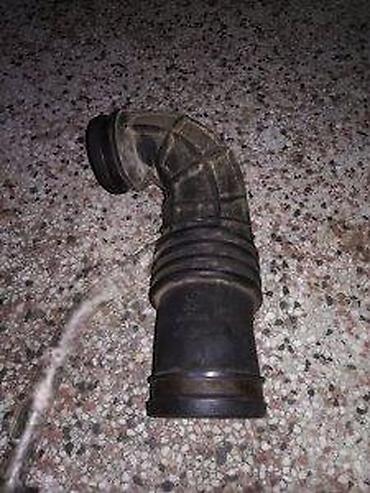 dobar punjac za akumulator: Alfa 156 rebrasto crevo turbine 2.4JTD. Alfa 156 rebrasto crevo — 2