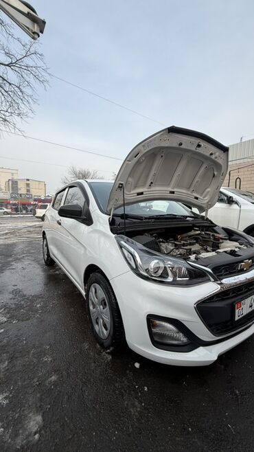 Chevrolet: Chevrolet Spark: 2020 г., 1 л, Вариатор, Бензин, Хэтчбэк — 14