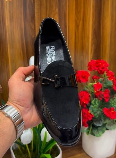 air jordan ayakkabı: Gencede satilir Ferraqamo brendidi ustu temiz nabukdu esl Toy