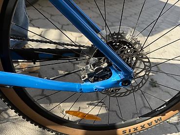 maxxis: Горный велосипед, Giant, Рама L (172 - 185 см), Алюминий, Б/у — 9