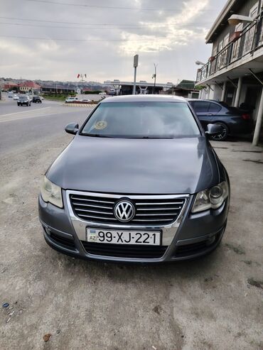 Volkswagen: Volkswagen passat 2005ci il. 2 turbo motordur. sürətlər qutusunda