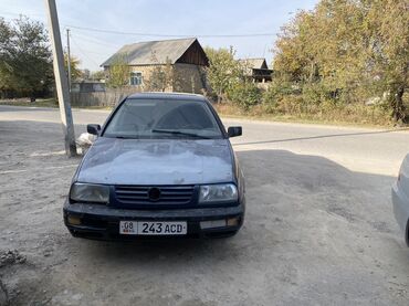 спринтер будка продается: Volkswagen Vento: 1990 г., Седан