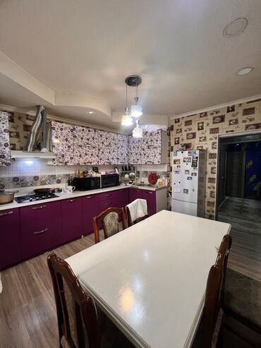 3 комнатная квартира джал: 3 комнаты, 100 м², 106 серия улучшенная, 1 этаж, Косметический ремонт