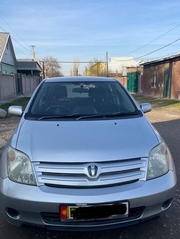 Toyota: Toyota ist: 2003 г., 1.3 л, Автомат, Бензин, Хэтчбэк