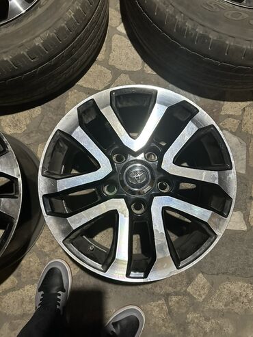 хромированные диски: Литые Диски R 18 Toyota, Комплект, отверстий - 6