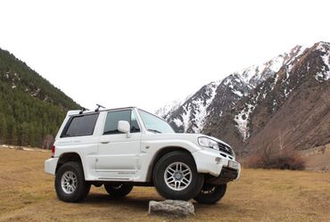 фара некся 2: Hyundai Galloper: 2002 г.