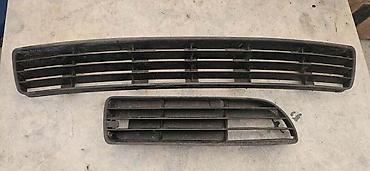 pc volani: RESETKA GRILL BRANIK ZA AUDI A4 ZA 1998. GOD. | PR.LEVA SREDNJA — 1