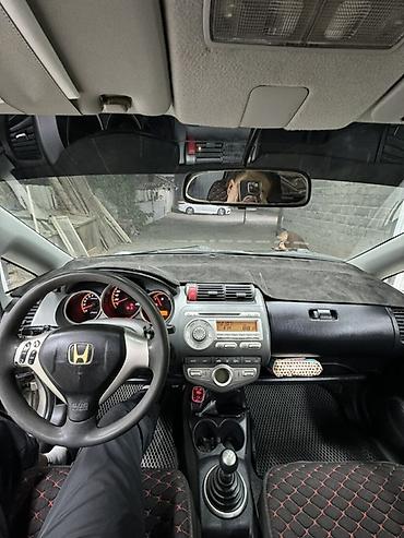 honda иллюзион: Honda Jazz: 2004 г., 1.4 л, Механика, Бензин, Хэтчбэк — 6