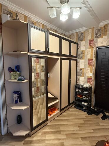 islenmis sifoner: İşlənmiş, Açılan, Düz dolab, Qarderob, paltar dolabı