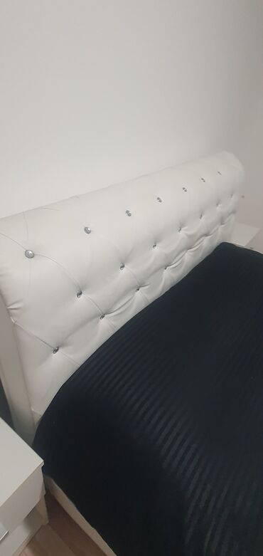 Kreveti: Kreveti na lalafo.rs — 8 Kreveti: Kreveti — 8