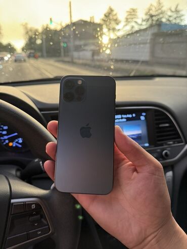 чехол для телефона кожаный: IPhone 12 Pro, Колдонулган, 128 ГБ, Көгүлтүр, Заряддоочу түзүлүш, 78 %