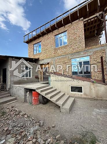 kg house: Дом Hi-Tech в Ак-Ордо 3 — 220 м² + подвал 55 м² на участке 4 сотки — 9
