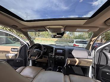 Toyota: Toyota Sequoia: 2017 г., 5.7 л, Автомат, Бензин, Внедорожник — 22