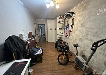 Продажа квартир: 3 комнаты, 58 м², 10 мкр 104 серия, 4 этаж, Косметический ремонт — 10