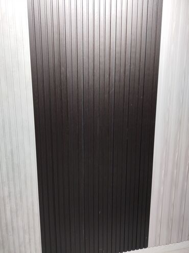 pulsuz panel: Dikey xətli dekorativ divar panelləri - Material: PVC əsaslı