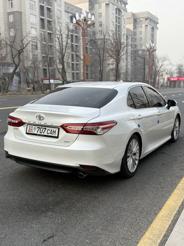 Toyota: Toyota Camry: 2018 г., 2.5 л, Автомат, Бензин, Седан — 3