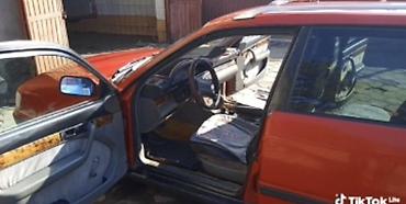 jac js6: Audi 100: 1993 г., 2.3 л, Механика, Бензин, Универсал — 4