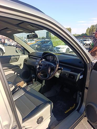 tesla 3: Nissan X-Trail: 2002 г., 2 л, Автомат, Бензин, Кроссовер — 3