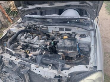 Sbor motorlar və silindr başlıqları: Hyundai accent, 1.5 l, Dizel, 2004 il, İşlənmiş