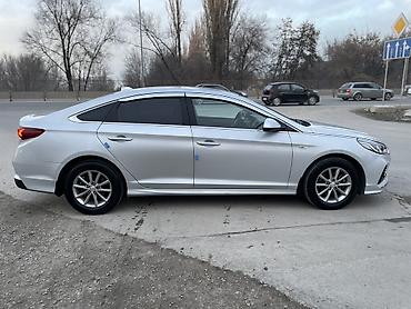 Hyundai: Hyundai Sonata: 2019 г., 2 л, Автомат, Газ, Седан — 6